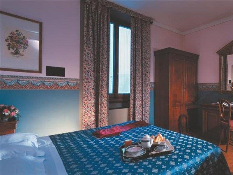 Ih Hotels Firenze Select Room photo